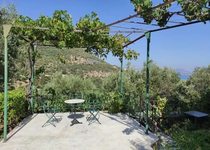 Villa Agnos *